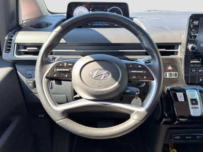 Hyundai Staria 2.2 awd auto (14)