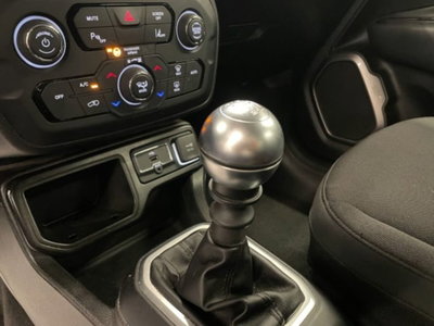Jeep Renegade 1.6 Mjt 130 CV Limited (13)