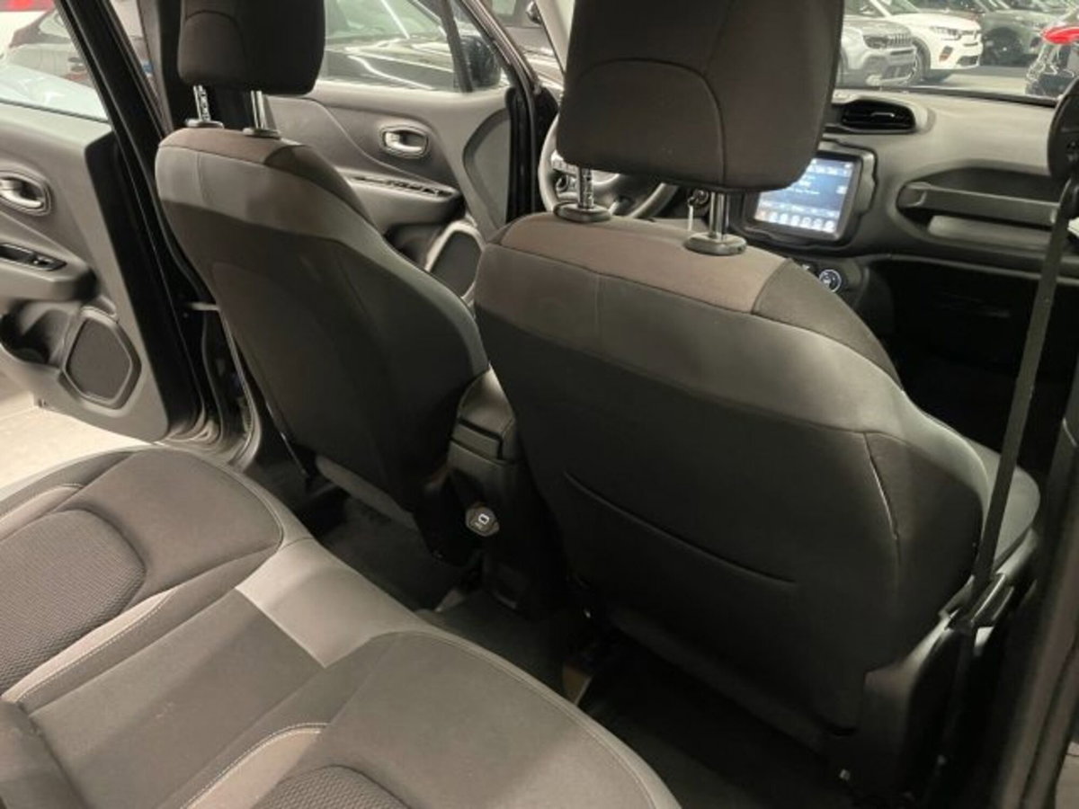 Jeep Renegade 1.6 Mjt 130 CV Limited (7)
