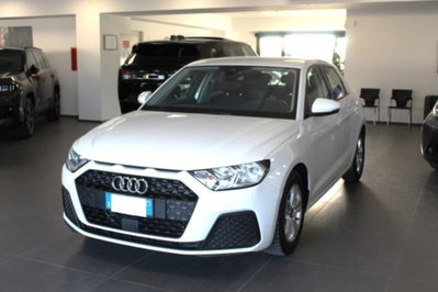 Audi A1 Sportback Sportback 25 1.0 tfsi Business (2)