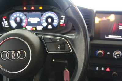 Audi A1 Sportback Sportback 25 1.0 tfsi Business (9)
