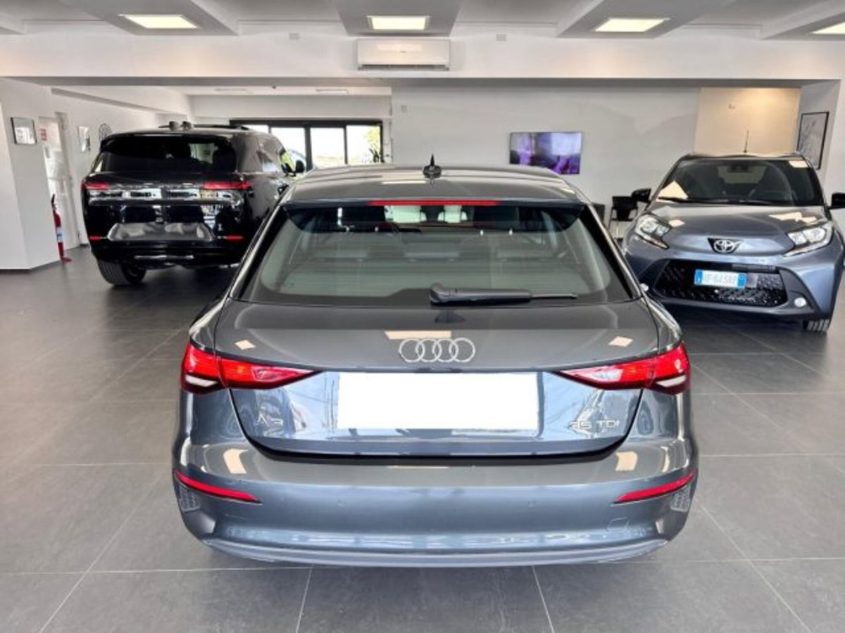 Audi A3 Sportback 2.0 tdi Business 150cv s-tronic (7)