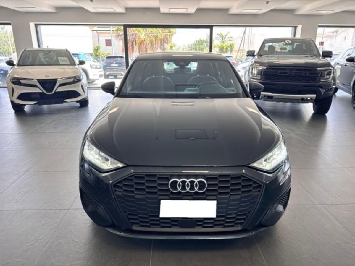Audi A3 Sportback 2.0 tdi Business 150cv s-tronic (8)