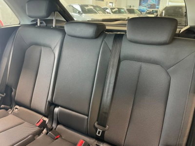 Audi Q3 2.0 TDI 150 CV quattro edition Sport (16)