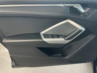 Audi Q3 2.0 TDI 150 CV quattro edition Sport (6)