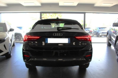 Audi Q3 Sportback 2.0 tdi Business 150cv s-tronic (16)