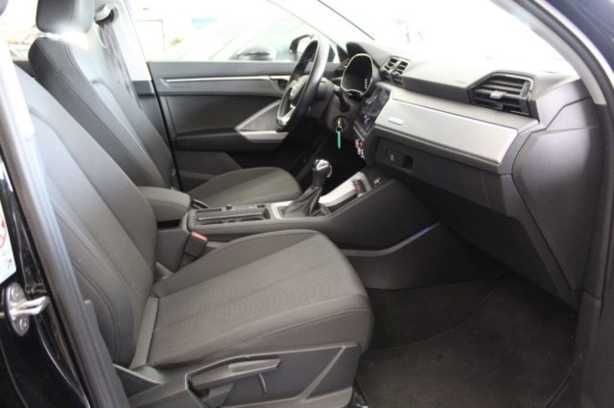 Audi Q3 Sportback 2.0 tdi Business 150cv s-tronic (20)