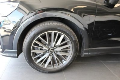 Audi Q3 Sportback 2.0 tdi Business 150cv s-tronic (5)