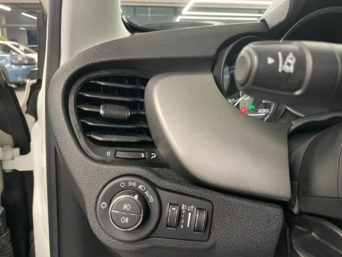 Fiat 500X 1.0 T3 120 CV Sport (17)