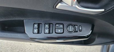 Kia Picanto 1.0 12V 5 porte X Line (17)