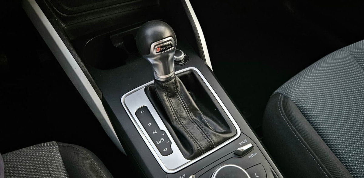 Audi Q2 Q2 2.0 TDI quattro S tronic Design (15)