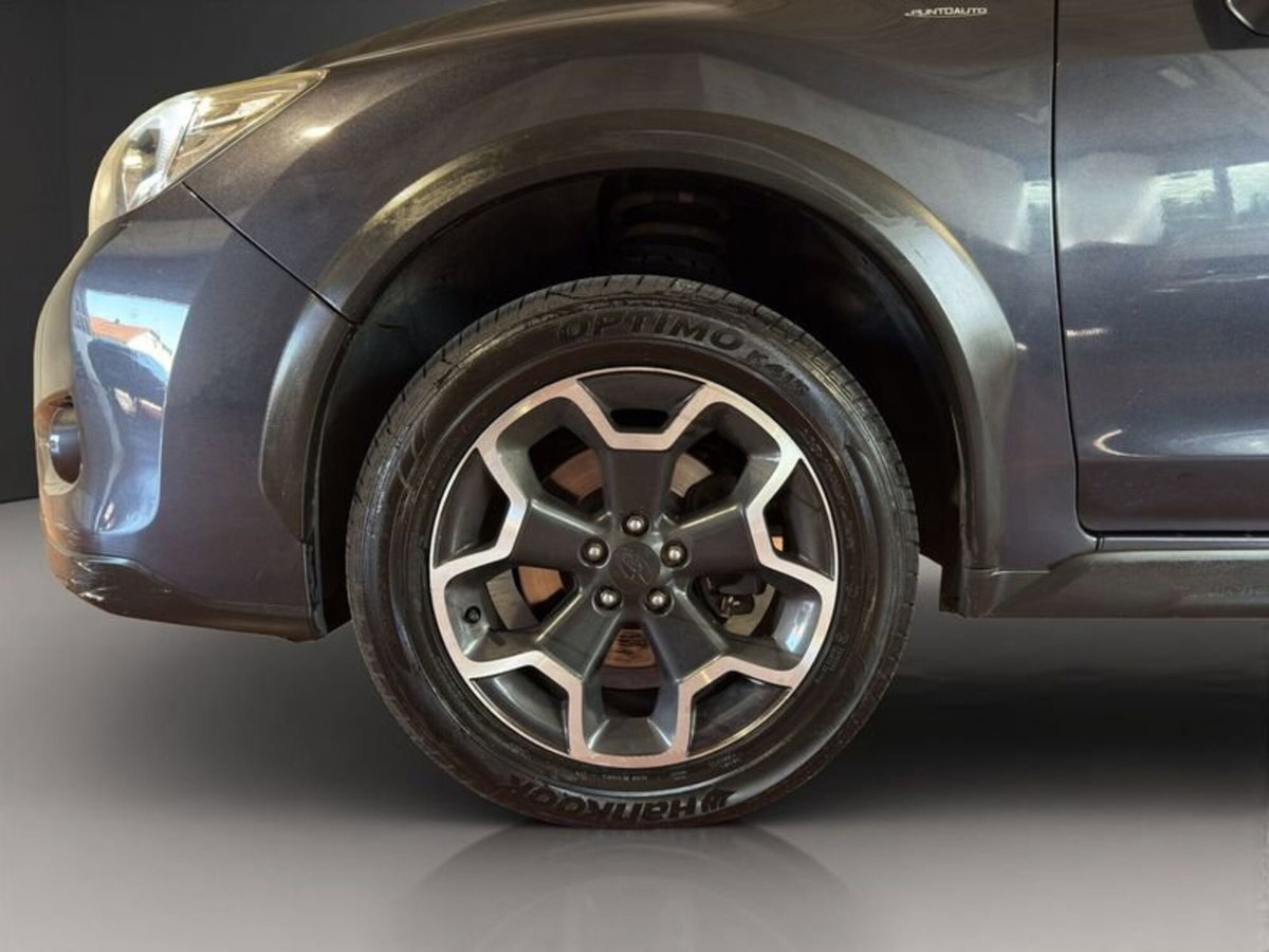 Subaru XV 2.0i-ES Trend (15)