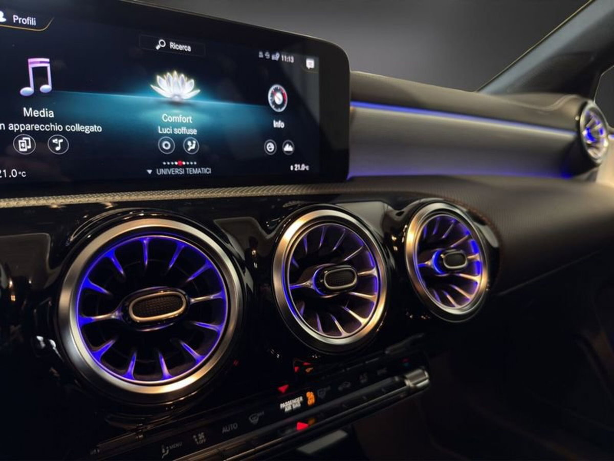 Mercedes-Benz Classe A 180 d AMG Line Premium Plus auto (10)