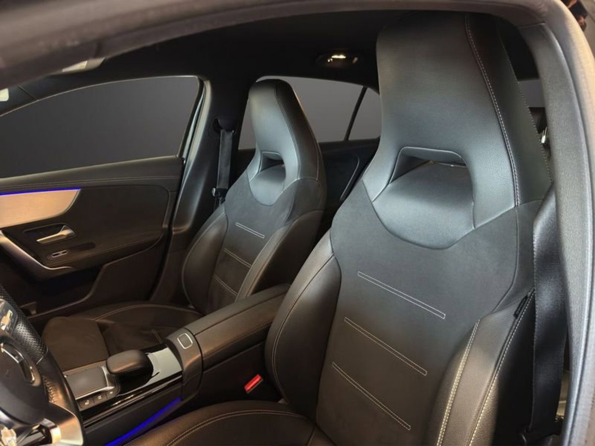 Mercedes-Benz Classe A 180 d AMG Line Premium Plus auto (12)