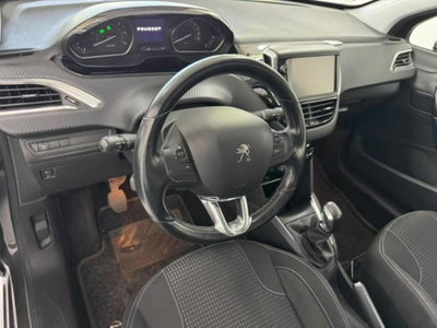 Peugeot 208 1.2 puretech Active s&s 100cv (7)