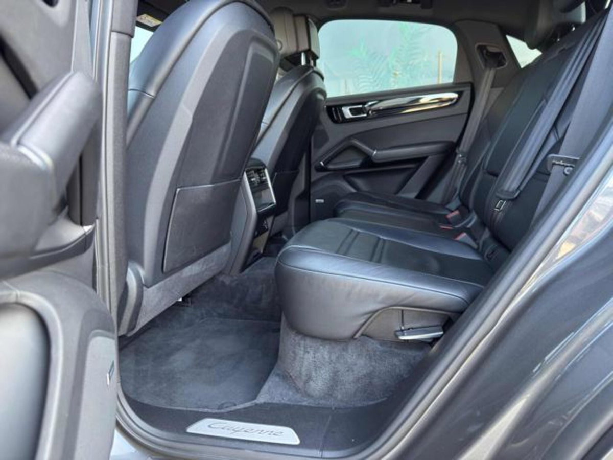 Porsche Cayenne Coupé 3.0 V6 (18)