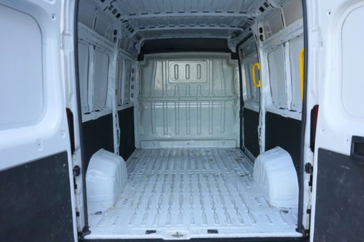 Fiat Ducato Furgone 35 2.2 Mjt 140CV AT9 PM-TM Maxi (13)