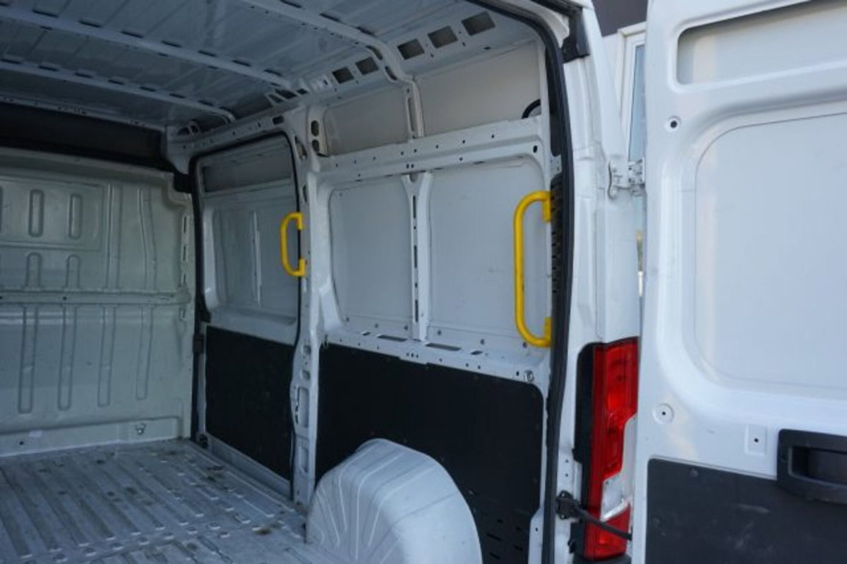 Fiat Ducato Furgone 35 2.2 Mjt 140CV AT9 PM-TM Maxi (17)