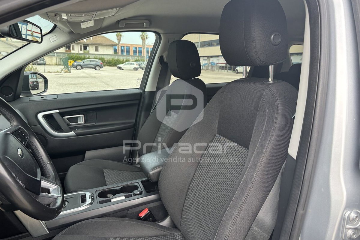 Land Rover Discovery Sport 2.0 TD4 150 CV SE (12)