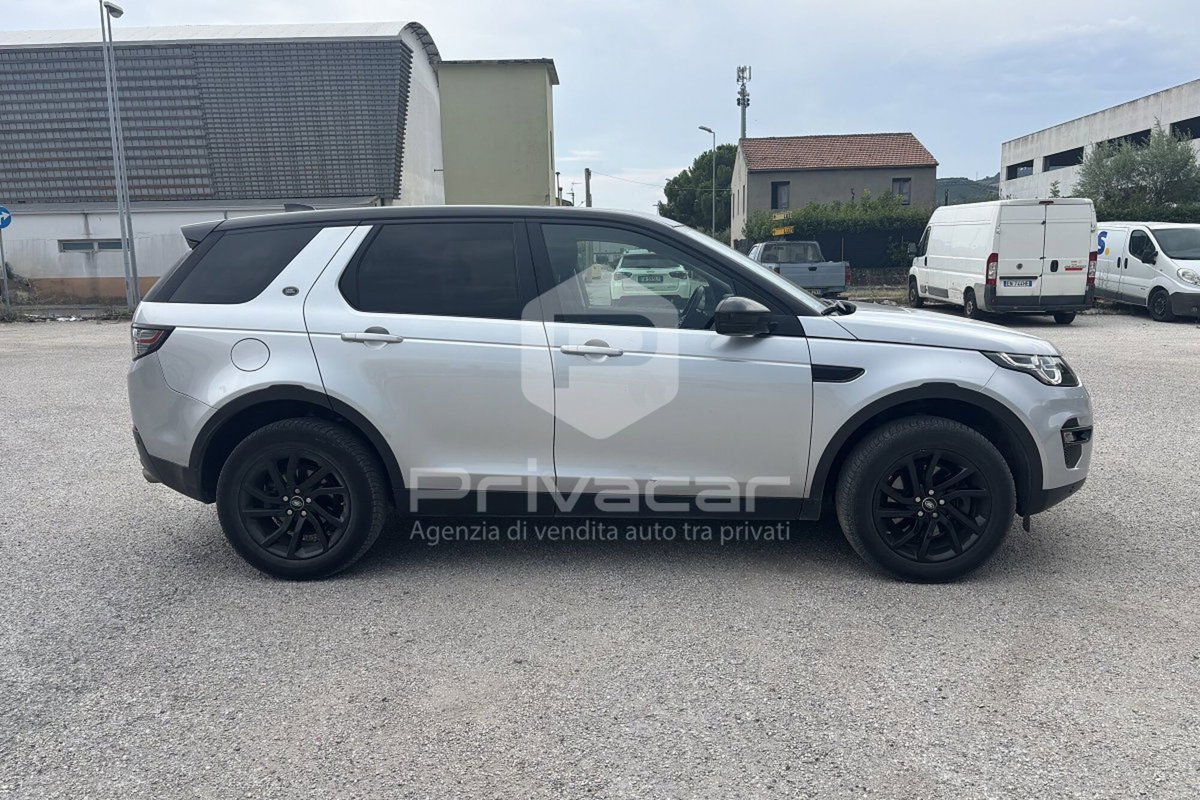 Land Rover Discovery Sport 2.0 TD4 150 CV SE (4)