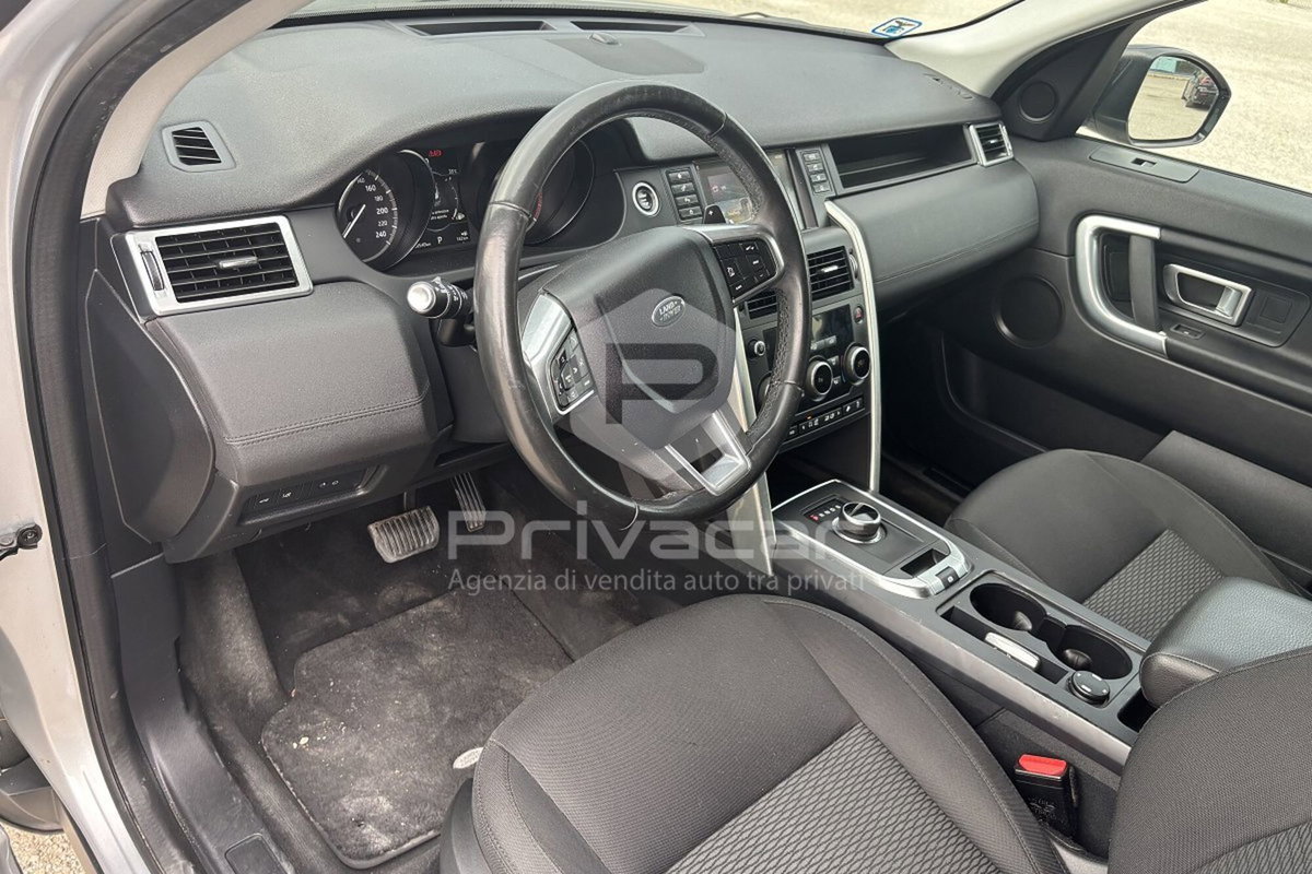 Land Rover Discovery Sport 2.0 TD4 150 CV SE (9)