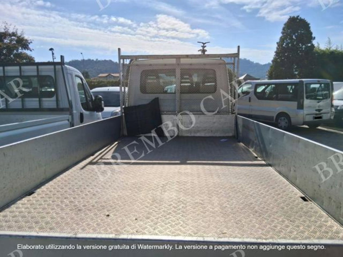 Iveco Daily Telaio 35C15 BTor 3.0 HPT PLM-RG Cabinato (5)