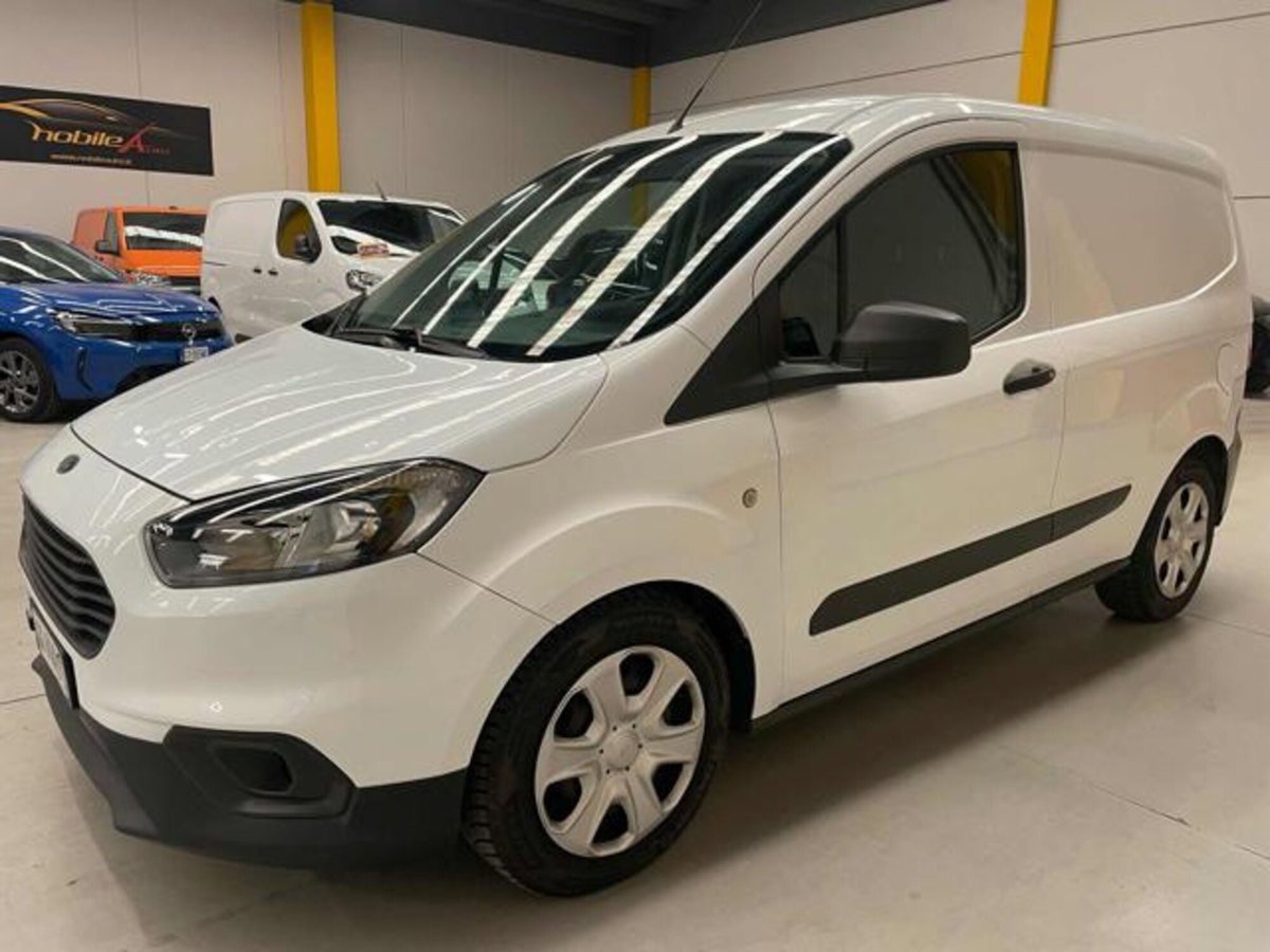 Ford Transit Courier 1.5 TDCi 100CV  Trend (3)