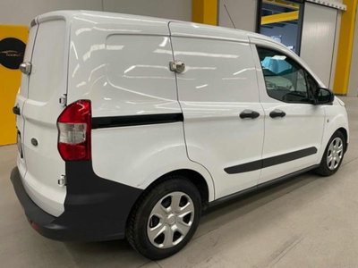 Ford Transit Courier 1.5 TDCi 100CV  Trend (6)