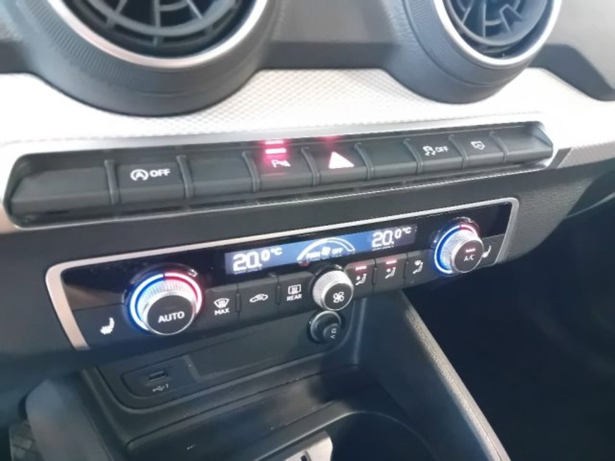 Audi Q2 Q2 35 TFSI S tronic Admired Advanced (12)
