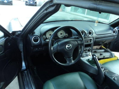 Mazda MX-5 1.6i 16V cat Twins (5)