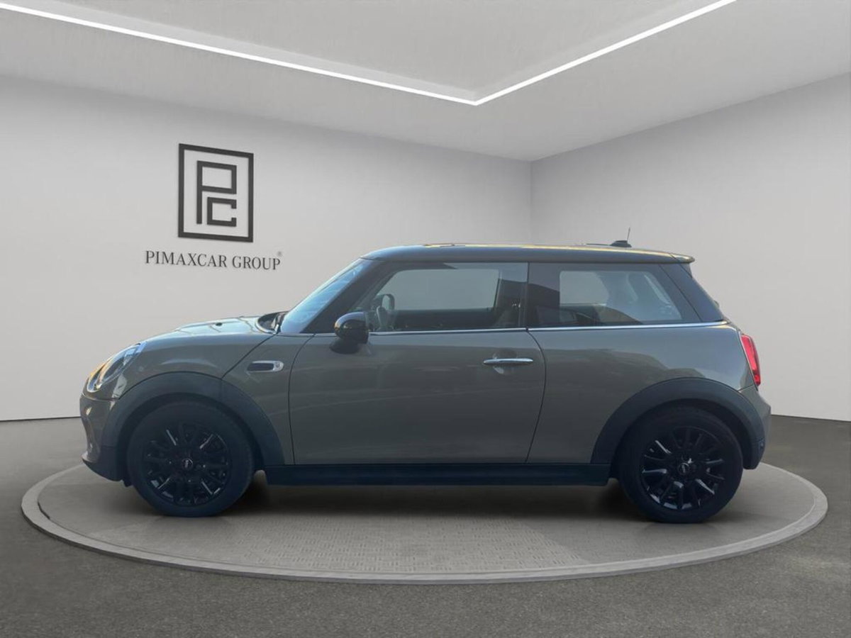 MINI Mini 1.5 Cooper D Business XL (2)