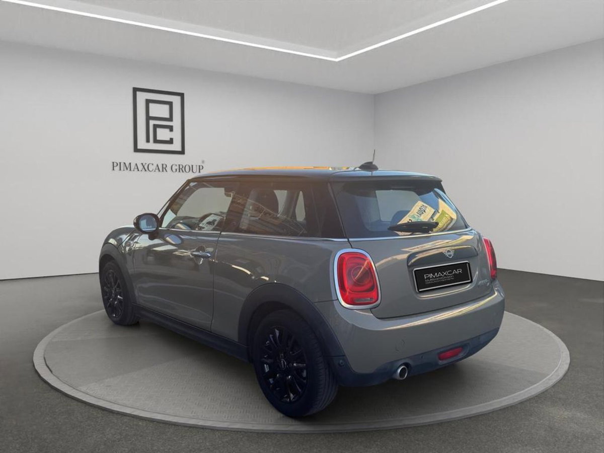 MINI Mini 1.5 Cooper D Business XL (3)