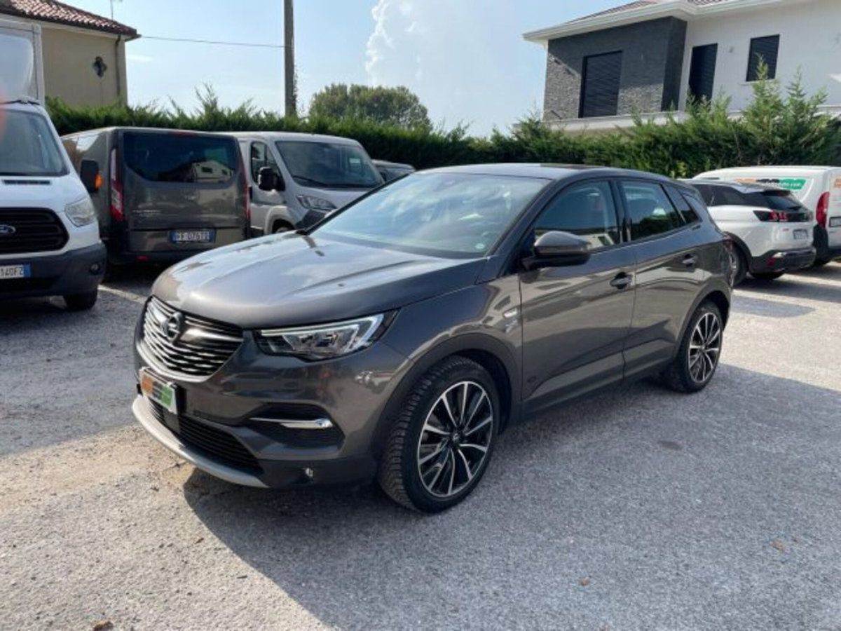 Opel Grandland X 1.6 Turbo 180 CV Start&Stop aut. Elegance (16)