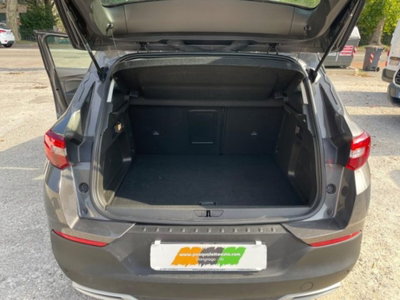 Opel Grandland X 1.6 Turbo 180 CV Start&Stop aut. Elegance (8)