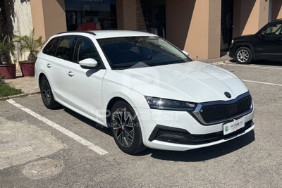 Skoda Octavia Station Wagon 1.0 e-TEC DSG Wagon Style (3)
