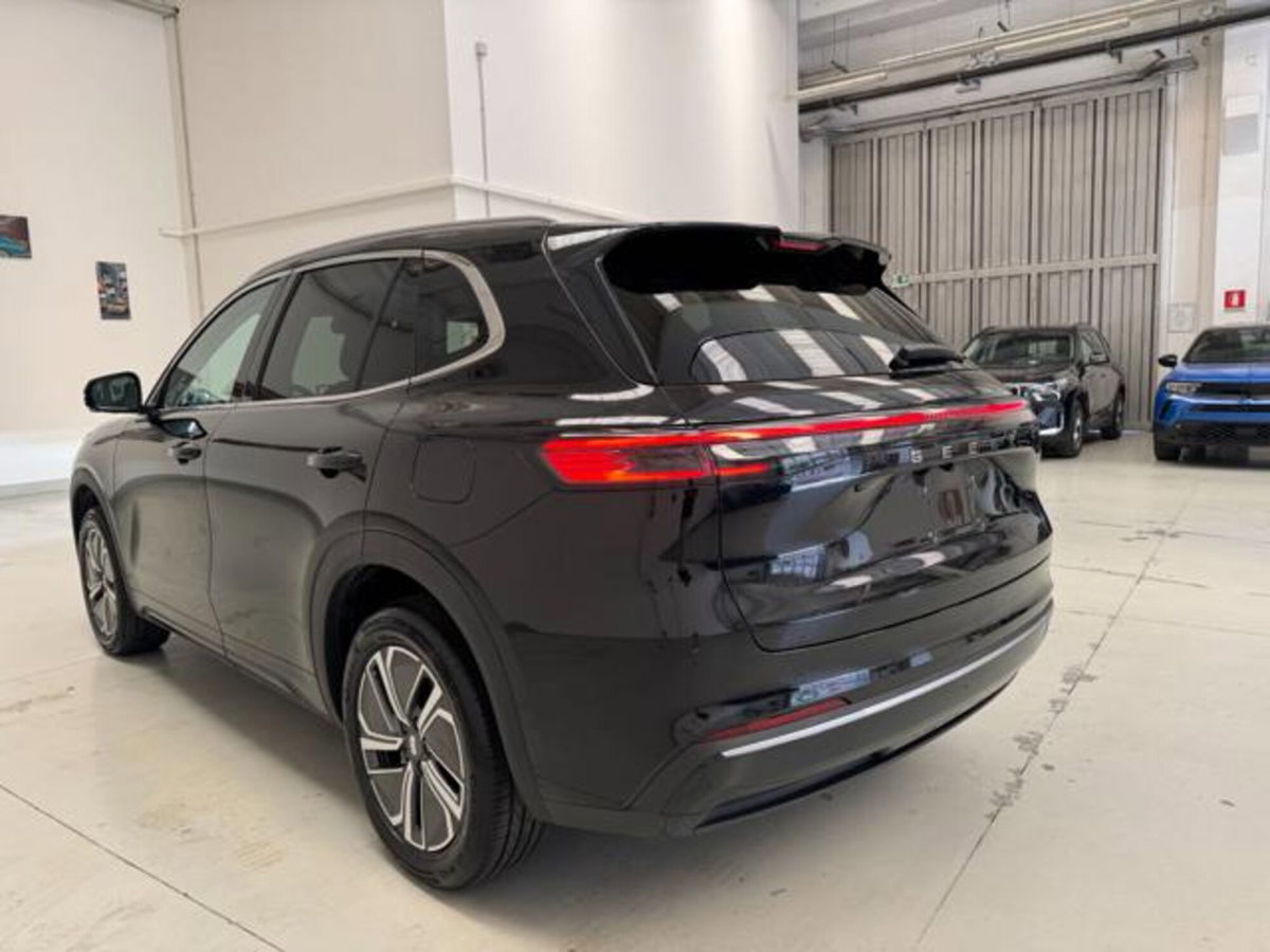 Geely Starray Starray EM-i 1.5 phev Pro auto (4)