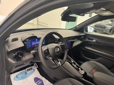 Alfa Romeo Junior 1.2 ibrida Speciale 145cv edct6 (9)