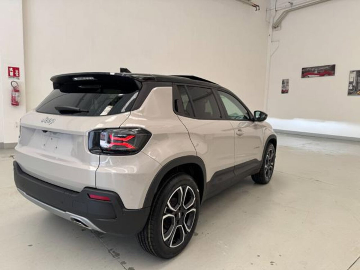 Jeep Avenger 1.2 turbo Summit fwd 100cv (3)