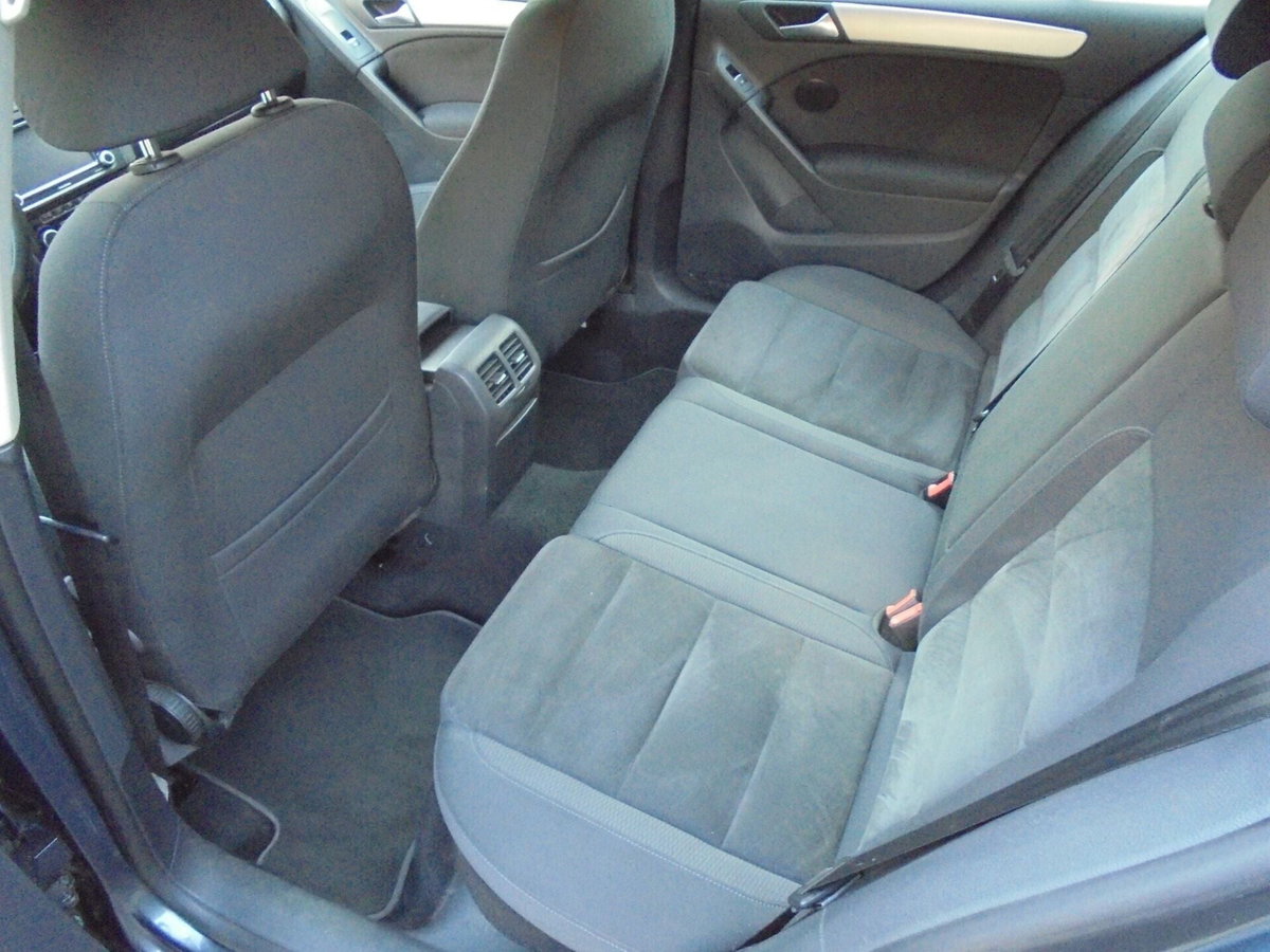 Volkswagen Golf 1.4 TSI 122CV 5p. Highline (10)