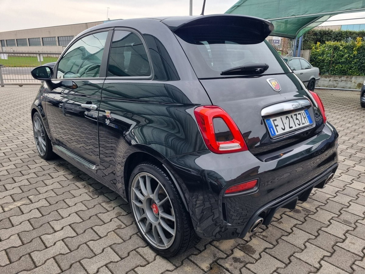 Abarth 595 595 1.4 Turbo T-Jet 145 CV (4)