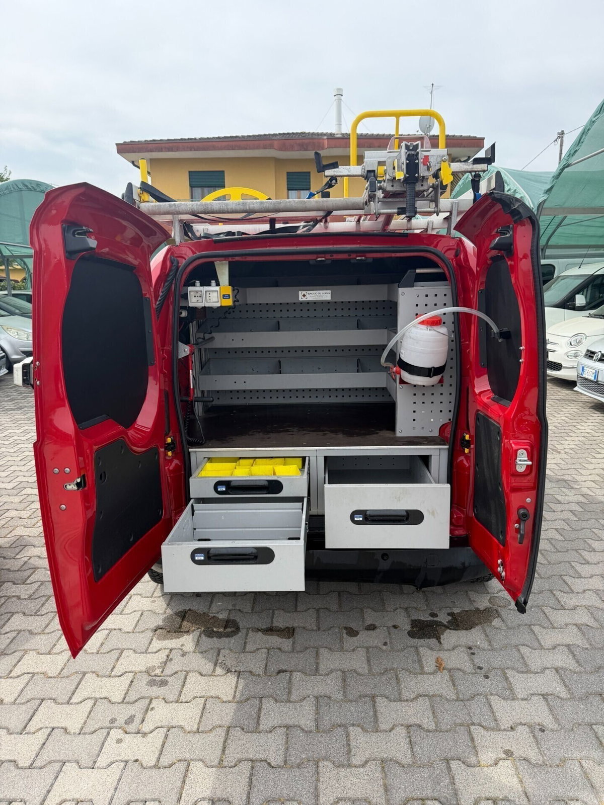 Fiat Fiorino combi N1 1.3 mjt 95cv Adventure (3)