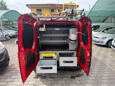 Fiat Fiorino combi N1 1.3 mjt 95cv Adventure (5)