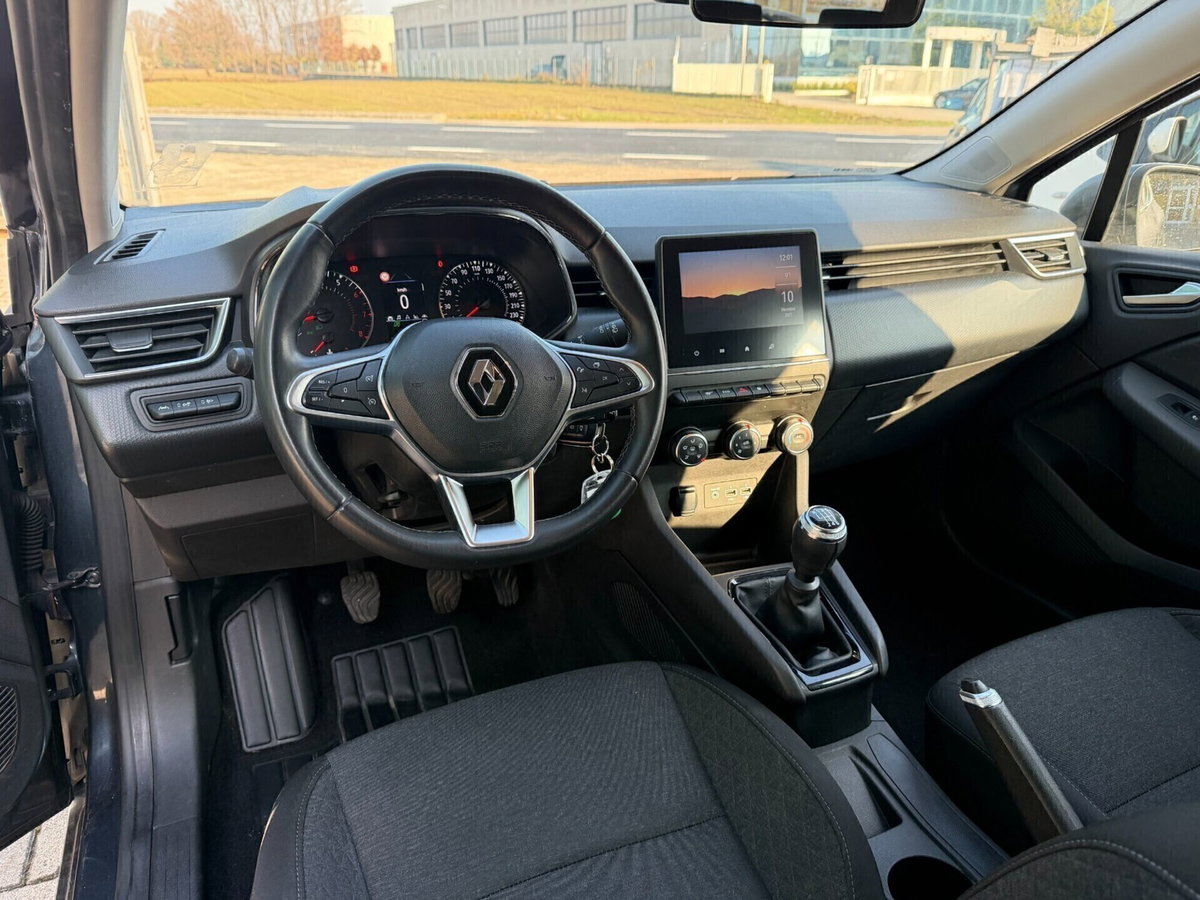 Renault Clio TCe 90 CV 5 porte Business (9)