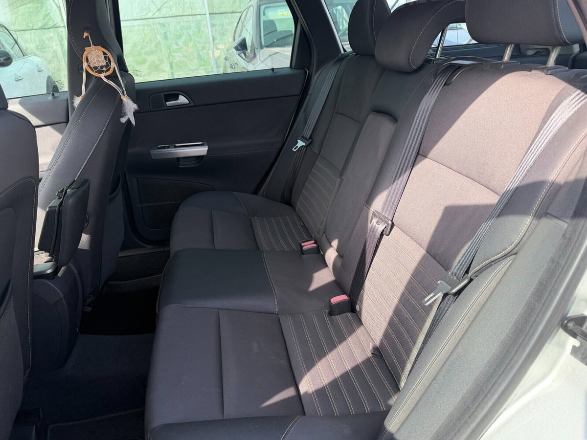 Volvo V50 1.6 D cat Summum (10)