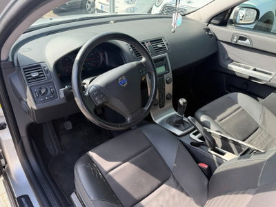 Volvo V50 1.6 D cat Summum (6)
