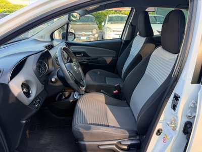 Toyota Yaris 1.5 Hybrid 5 porte Energy (9)