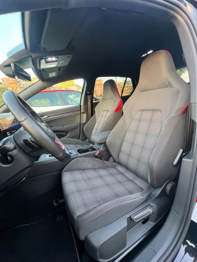 Volkswagen Golf 2.0 TSI GTI DSG (17)