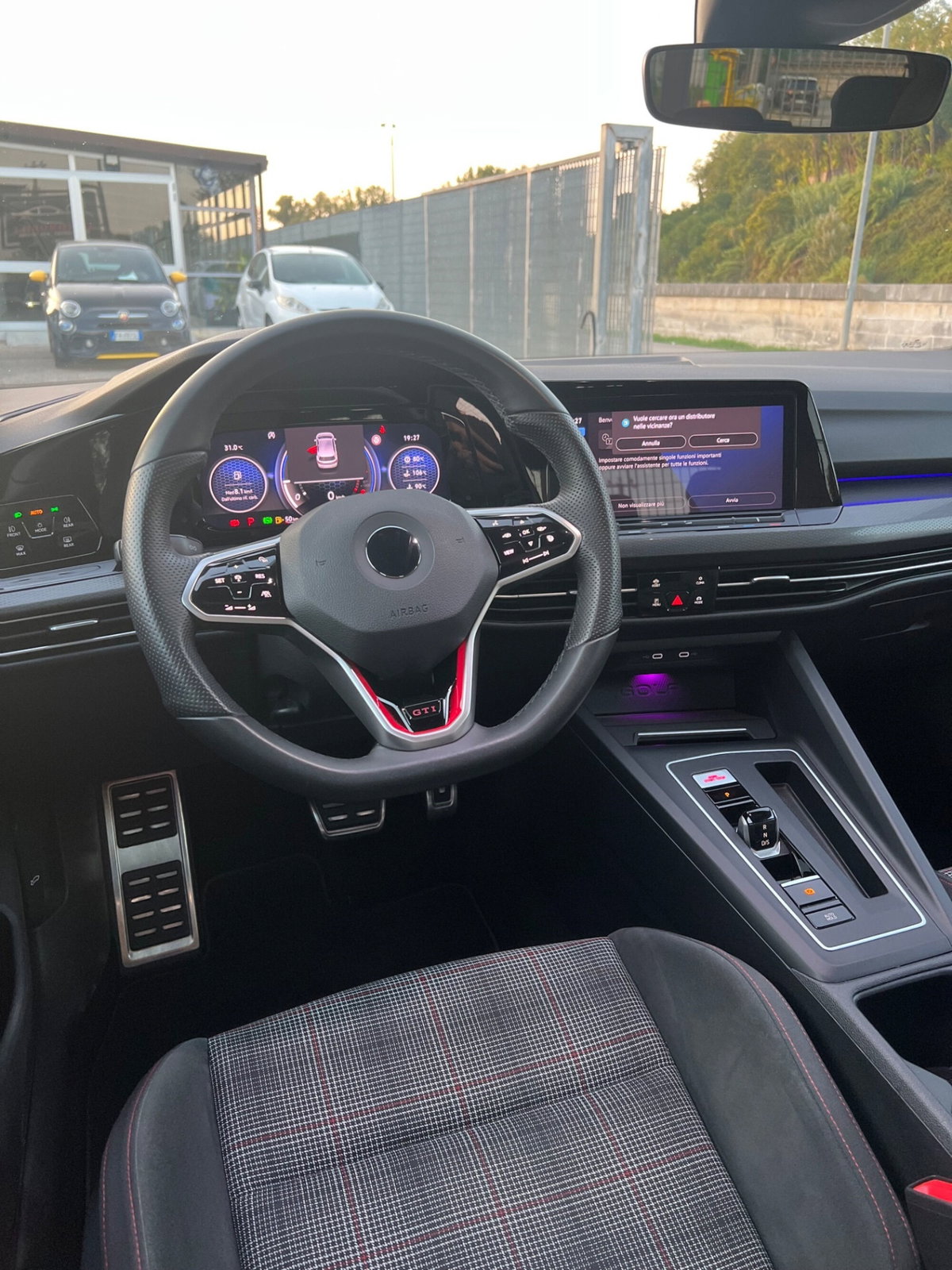 Volkswagen Golf 2.0 TSI GTI DSG (18)