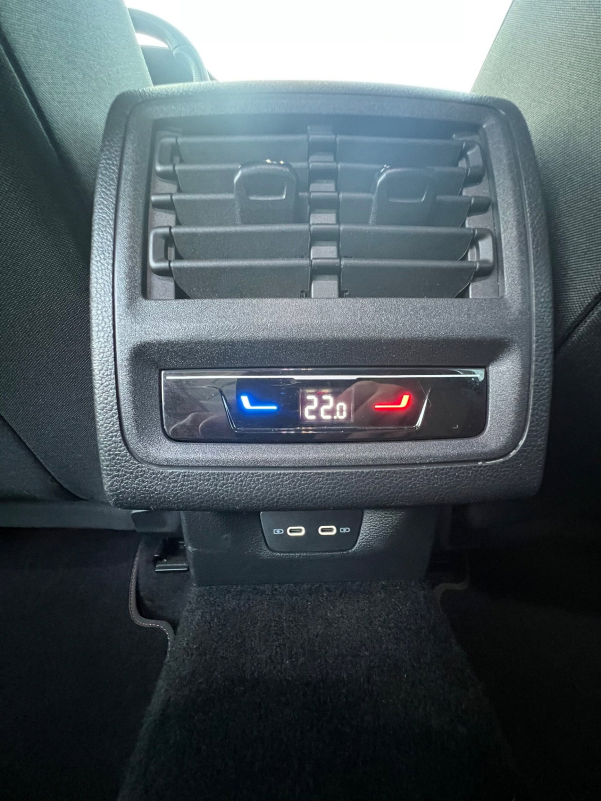 Volkswagen Golf 2.0 TSI GTI DSG (20)