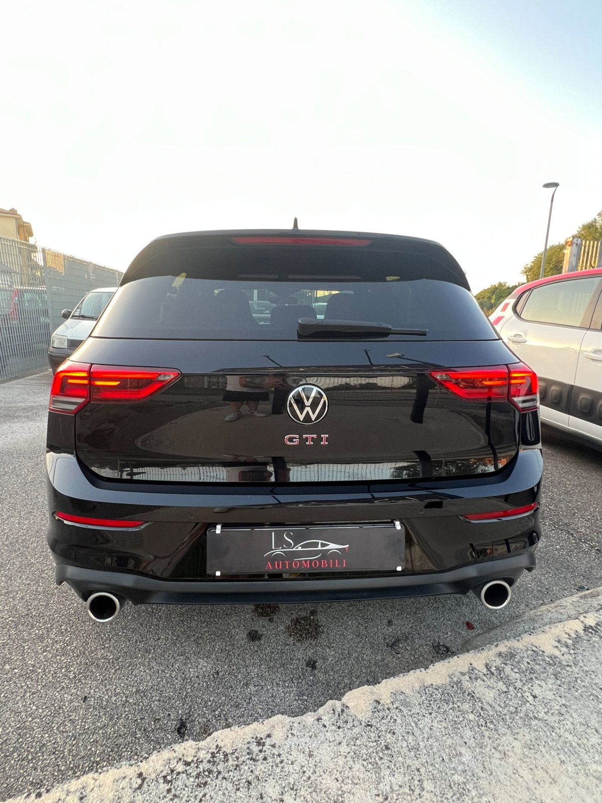 Volkswagen Golf 2.0 TSI GTI DSG (4)